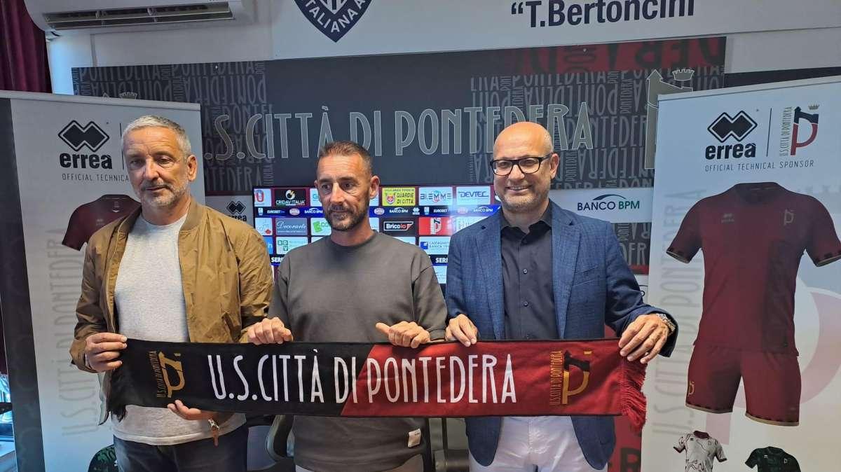 Serie C - Zocchi (DS Pontedera): "Torres tra le favorite. Agostini? Parliamo quotidianamente su come costruire la rosa"