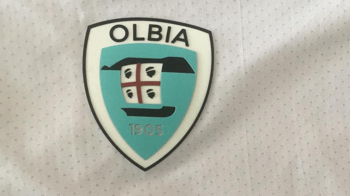 L'Olbia arringa il proprio pubblico. Domenica si vola a Carrara