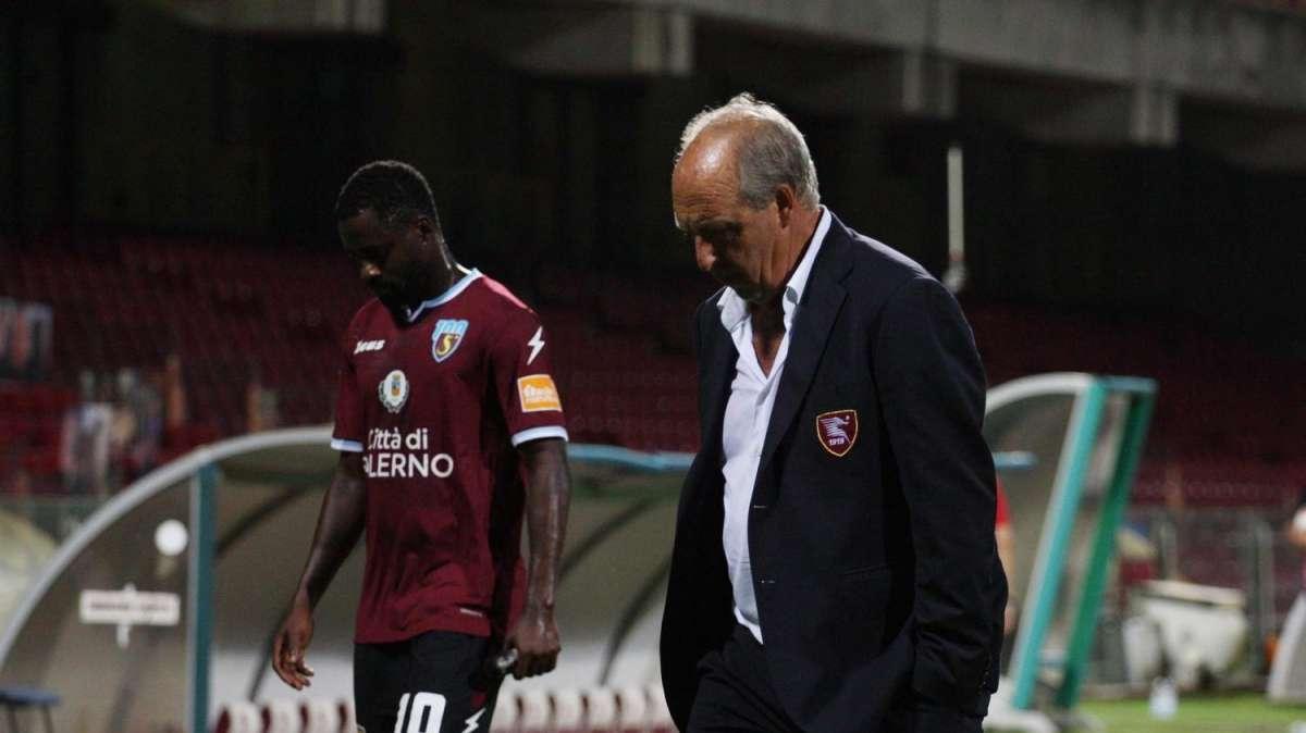 Ventura: "Cagliari in basso? E' evidente che non c'entra aspetto tecnico, ma qualcos'altro"