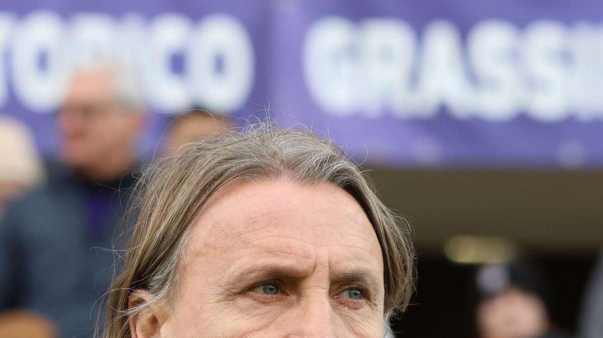 Cagliari-Lazio, le formazioni ufficiali: Nicola schiera Viola titolare. Augello al posto di Obert