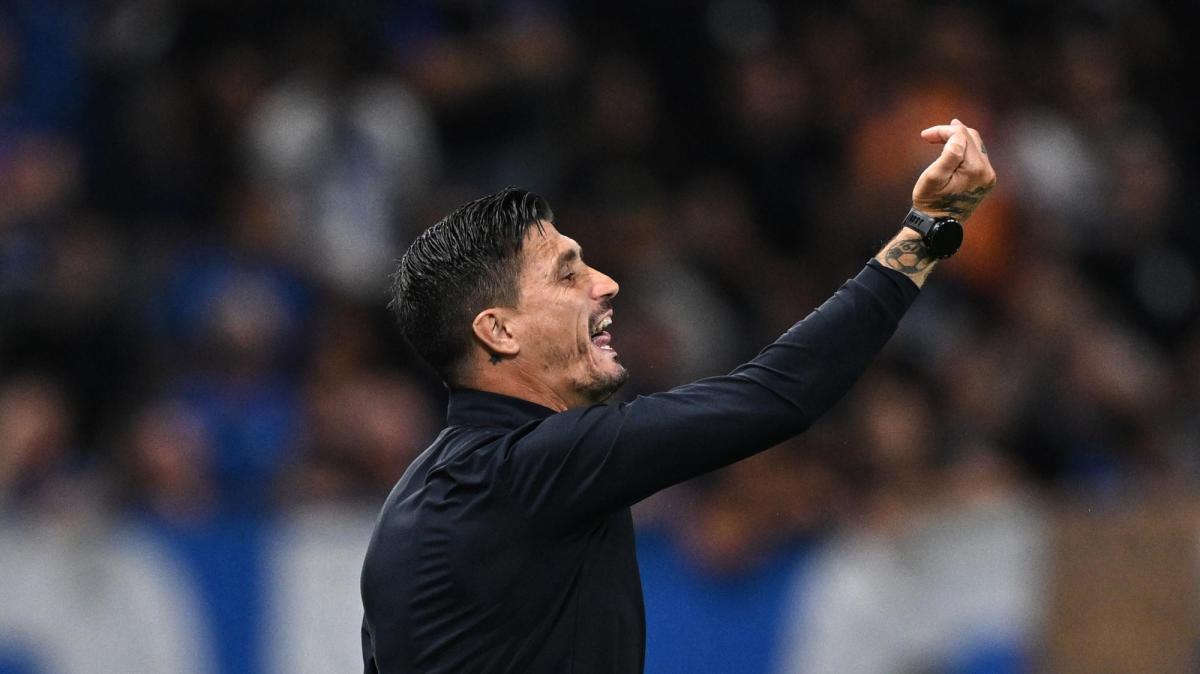 Casini: "Maldini dovrebbe esserci, ma resta da capire se partirà dall'inizio. Obiettivo Cagliari? 10-12 punti prima della sosta"