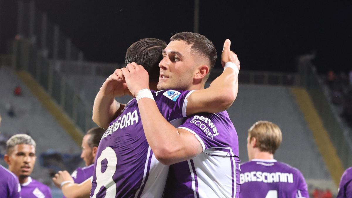 Lazio, caccia all'attaccante. Gazzetta: "Piccoli resta il preferito, Pinamonti è in rimonta"