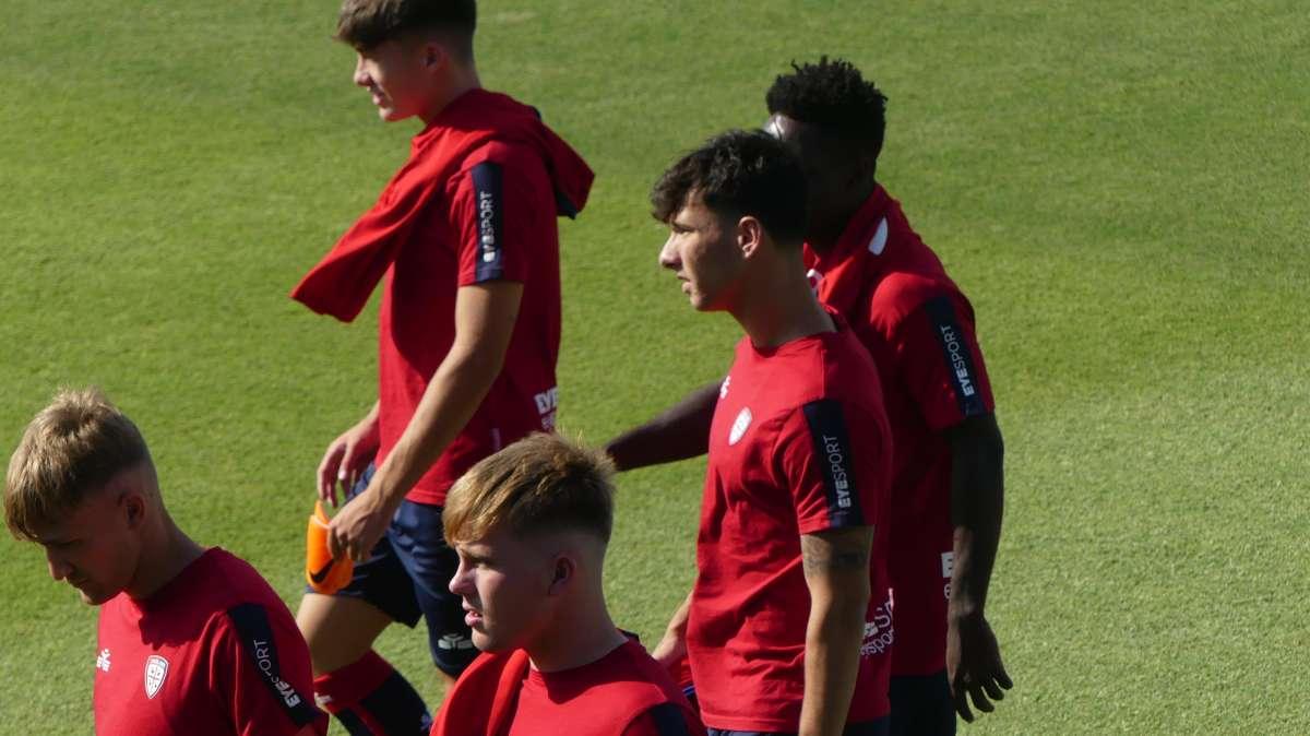 Cagliari, il report dell'allenamento odierno: Di Pardo torna in gruppo
