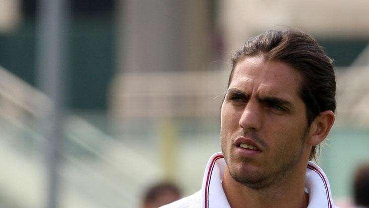Larrivey torna al Velez?