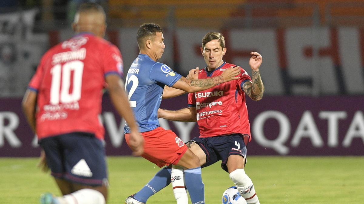 Bolivia, portiere minacciato di morte per truccare una partita di serie A