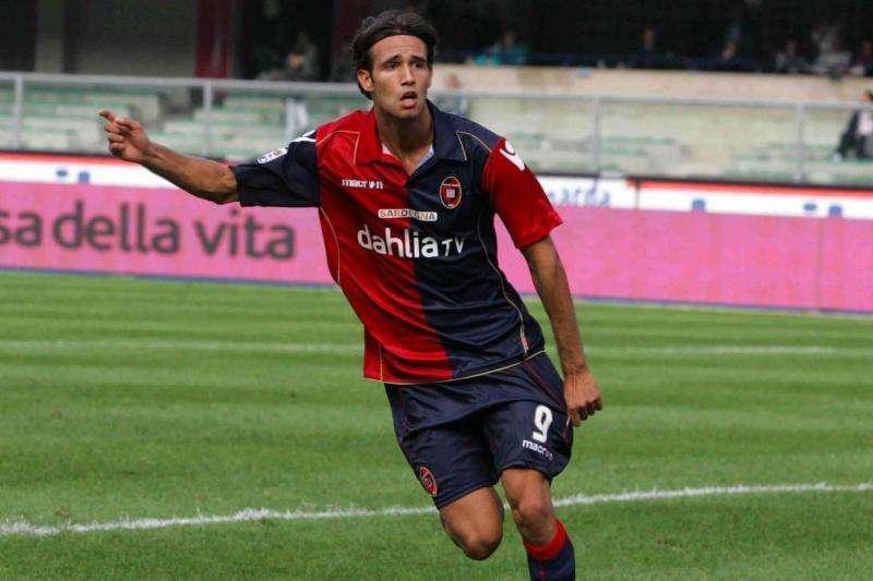 Acquafresca vola in Svizzera: l’attaccante ha firmato con il Sion