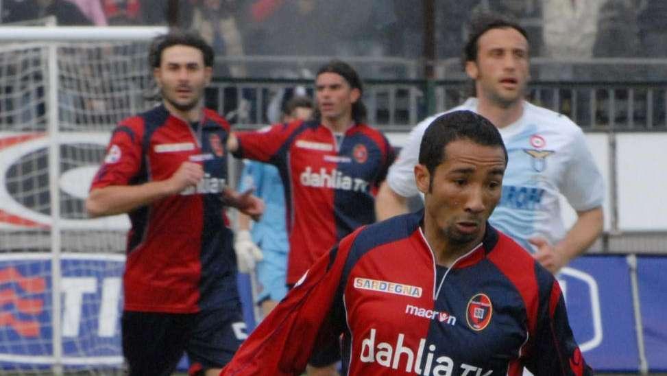 Jeda: "Cagliari, il mio addio fu improvviso e doloroso: avrei voluto chiudere la carriera in Sardegna. Che ricordi le vittorie contro Juve e Napoli!"
