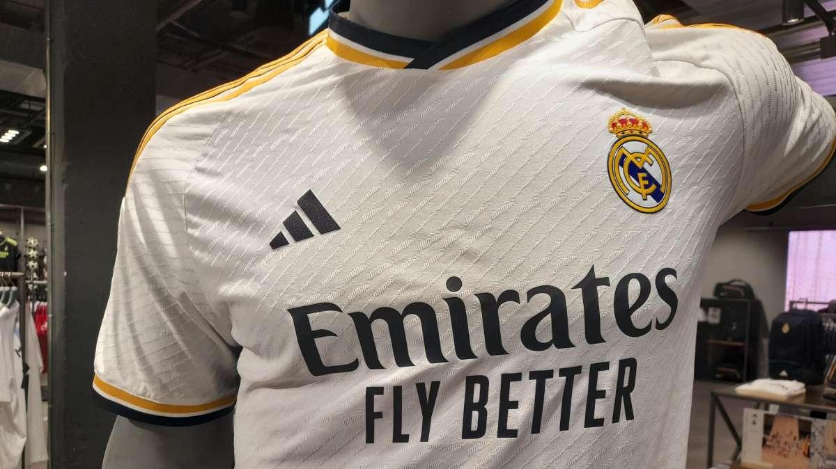 SI - Real Madrid, tre calciatori arrestati per revenge porn