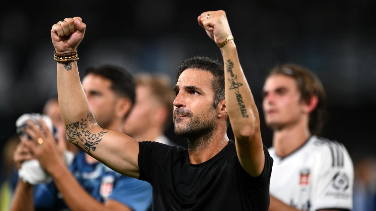 Serie A - Il Napoli ci prova, ma il Como ne fa due. Prima sconfitta per Allegri