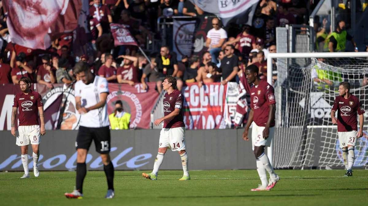 QUI SALERNITANA - Rientra nella lista degli over e viene convocato contro il Cagliari