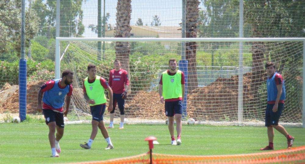 Seduta pomeridiana alla Sardegna Arena, focus su difesa e palle inattive