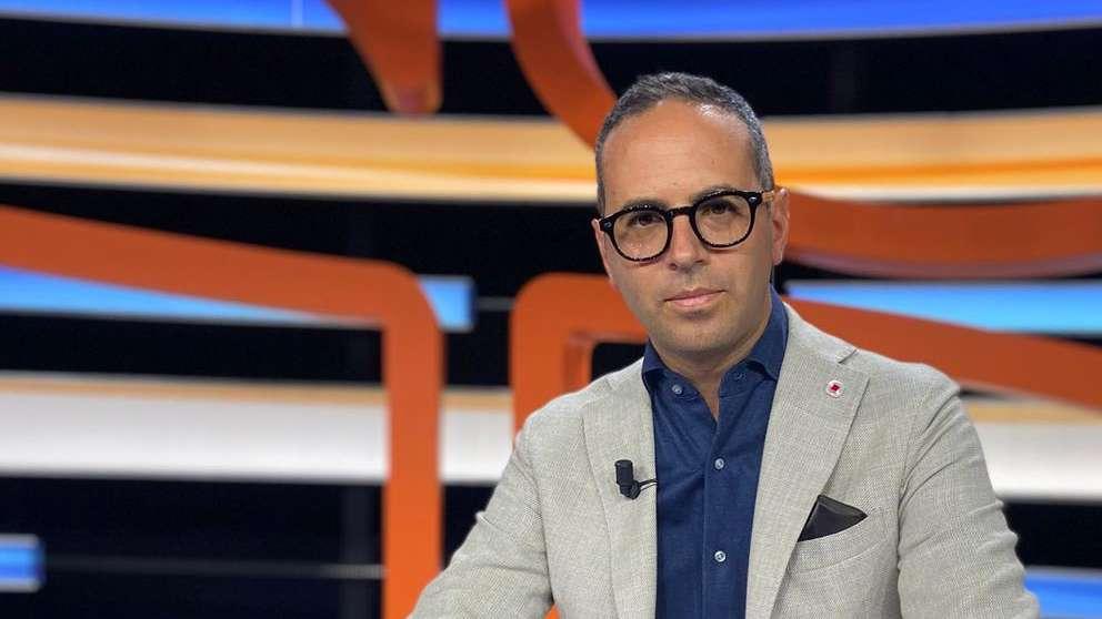 Criscitiello: "Ha bruciato più allenatori lui a Cagliari che io legna in questo freddo inverno"