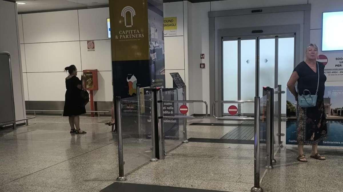 L'arrivo di Gagliardini ad Elmas: le prime foto e dichiarazioni