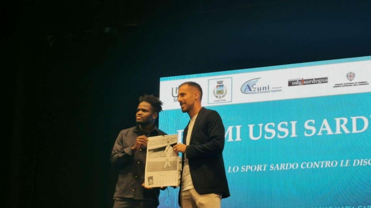LIVE TC - Mancosu alla consegna dei premi USSI: "Quello del Cagliari è un problema mentale. Dobbiamo dimenticarci della Serie A e calarci nella categoria cadetta"