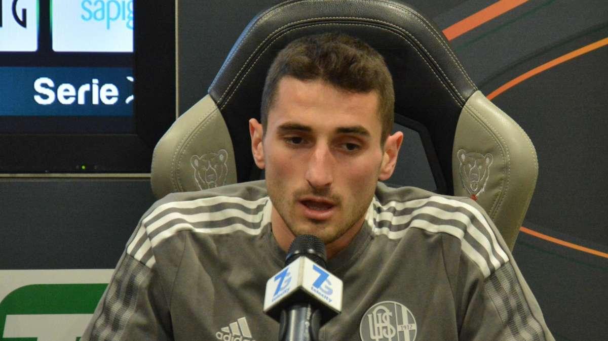 Mattiello: "A 29 anni gioco in Promozione e ora faccio il trequartista. Infortunio? Nainggolan si scusò subito e poi ci ritrovammo a Cagliari"