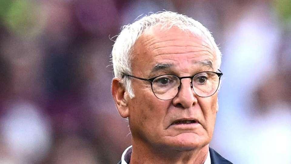 Cagliari, numeri da brividi. Notte da dimenticare per i rossoblù, a Roma toccato il fondo. Paradosso Mina: il suo innesto ha complicato le cose. Resta una sola magra consolazione. E ora come si riparte?