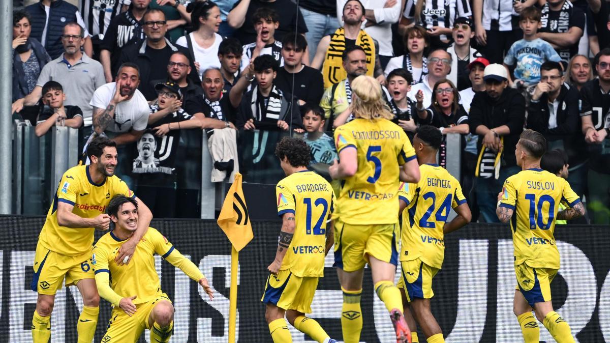 Verona, rifinitura prima della sfida di Coppa Italia contro il Cagliari