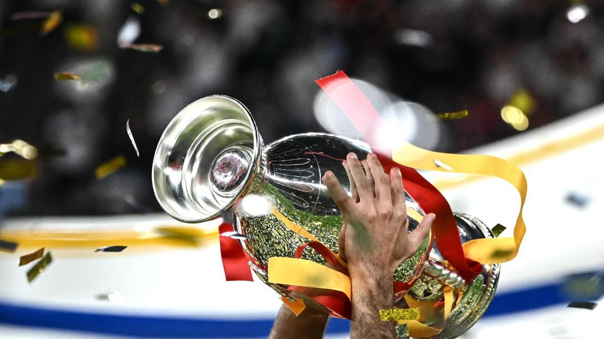 Euro 2032, Cagliari in corsa per ospitare il torneo: sfida con Napoli per l'ultimo posto