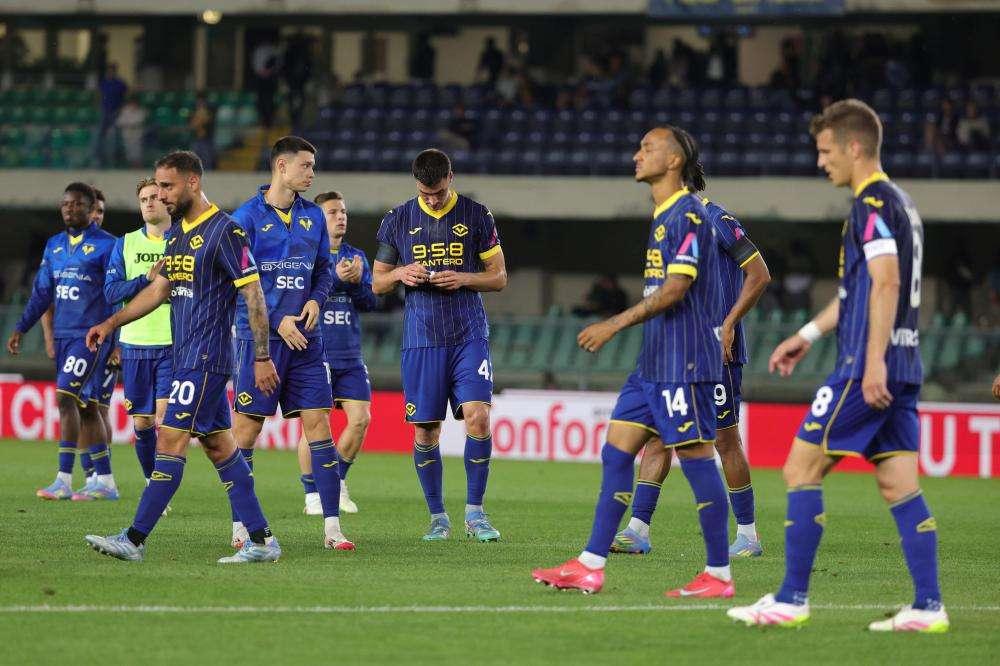 Verona: Paolo Zanetti sorride, tutti a disposizione