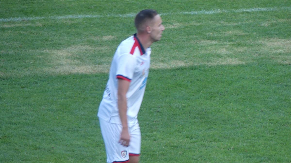 Cagliari, risoluzione per Rog: idea Vergara del Napoli come sostituto