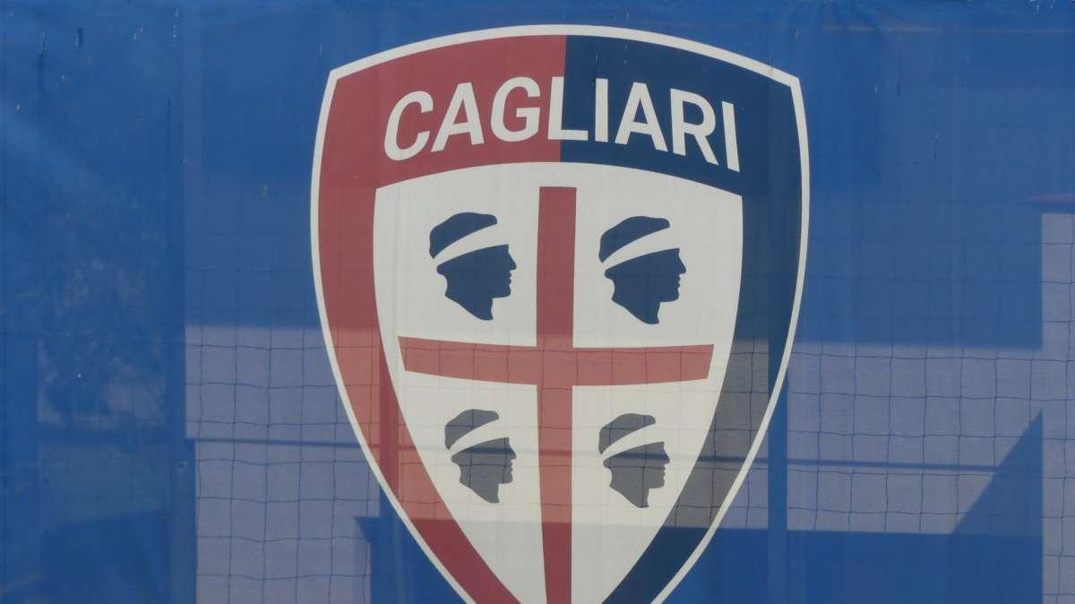 ESCLUSIVA TC - ROBERTO CORTI: "Arrivai a Cagliari nel 1976 e, piano piano, mi conquistai il posto da titolare. Il nostro segreto era l'unità di intenti. Mi dispiacque quando Amarugi mi vendette all'Udinese. Oggi sogno il Cagliari in Champions"