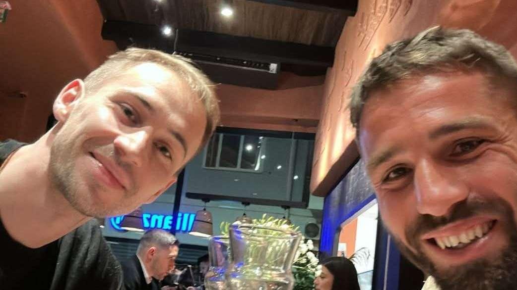 Pavoletti riabbraccia Rog: "Bentornato Markolino". I due rossoblù a cena insieme (FOTO)
