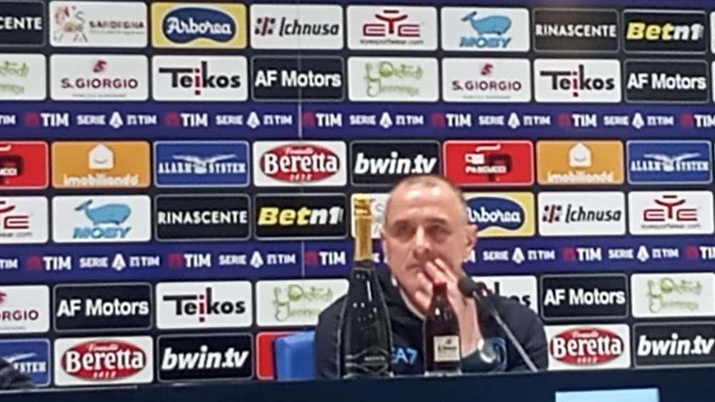 SALA STAMPA - CALZONA: "Dovevamo gestire meglio e chiudere la partita. Poi campo non in perfette condizioni e il vento disturbava"