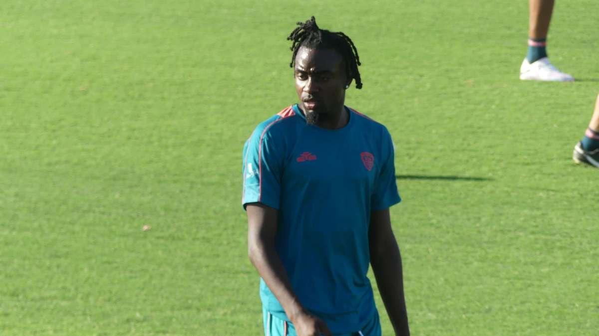 Corsport - Makoumbou: "Cagliari? Non sapevo dove fosse. Ora la amo. Siamo sulla strada giusta, abbiamo fiducia"