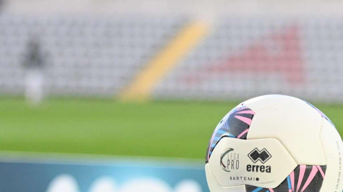 Serie C - La Pianese sfida la Torres. Prosperi: “Lavorare senza pensare ai risultati”