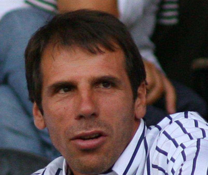 Zola, il presidente del West Ham vuole confermarlo