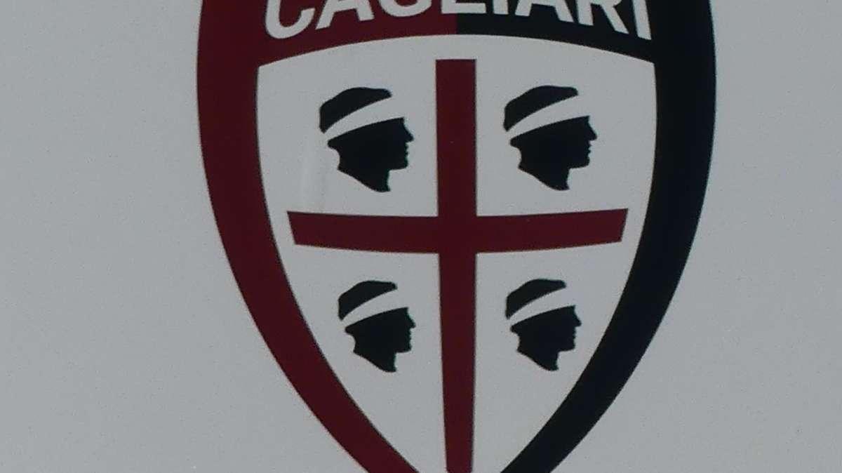 Premio alla carriera all'ex rossoblù Renzo Bonelli