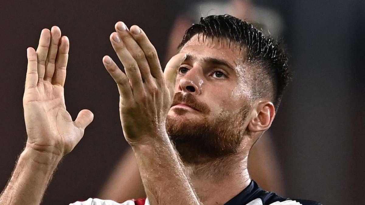 Gazzettino - Il Venezia si sveglia in tempo e rimane in scia al Como. Altare mette lo zampino nel gol-vittoria