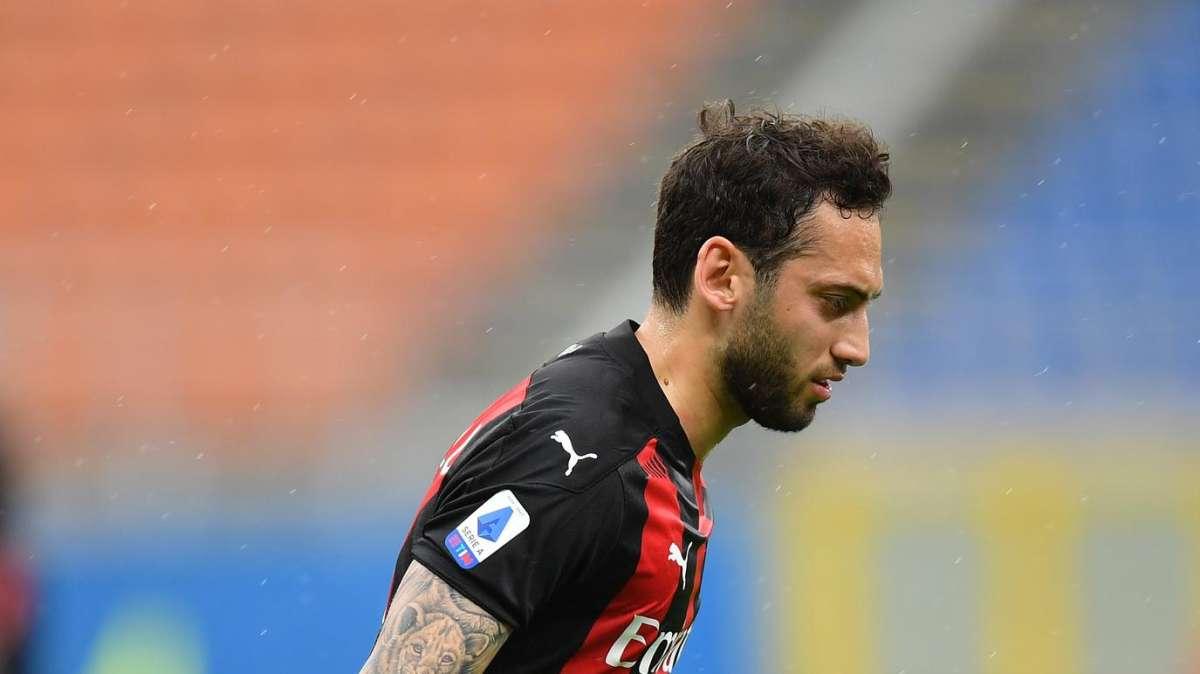 CALHANOGLU a MTV: "Vicini all'obiettivo. Speriamo di vincere oggi per festeggiare insieme"