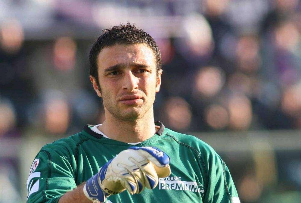 ACCADDE OGGI - Il 17 novembre 2002 un ultrà del Cagliari colpisce con un pugno il portiere del Messina