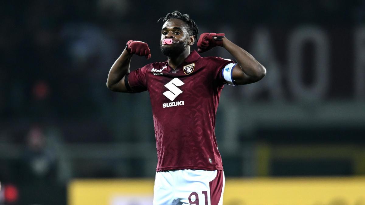 Toro, bomber in uscita. La Stampa: "Cagliari e Besiktas su Zapata"