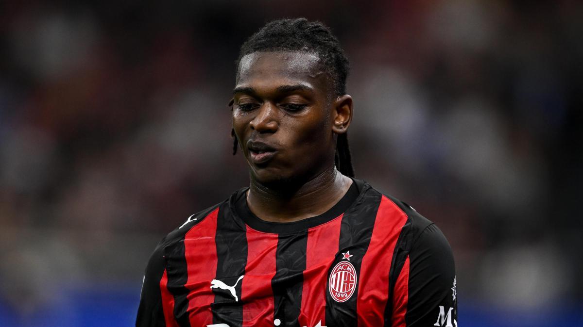 Milan-Cagliari, Leao osservato speciale: sei gol ai rossoblù e doppia cifra nel mirino