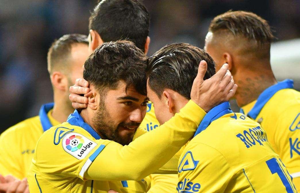 Mezzo Las Palmas perde il volo per Siviglia a causa del caffè