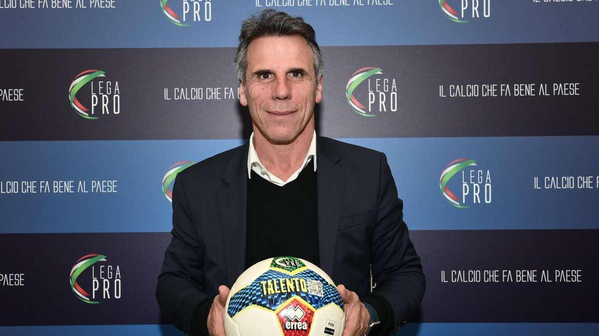 Zola: "Il Napoli resta favorito per lo scudetto. Parma non sarà una passeggiata"