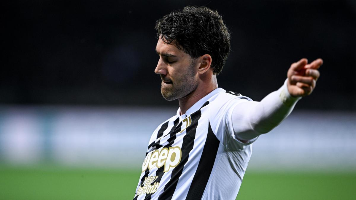 Vlahovic-Besiktas, ancora distanza: i turchi rilanciano per convincere il serbo