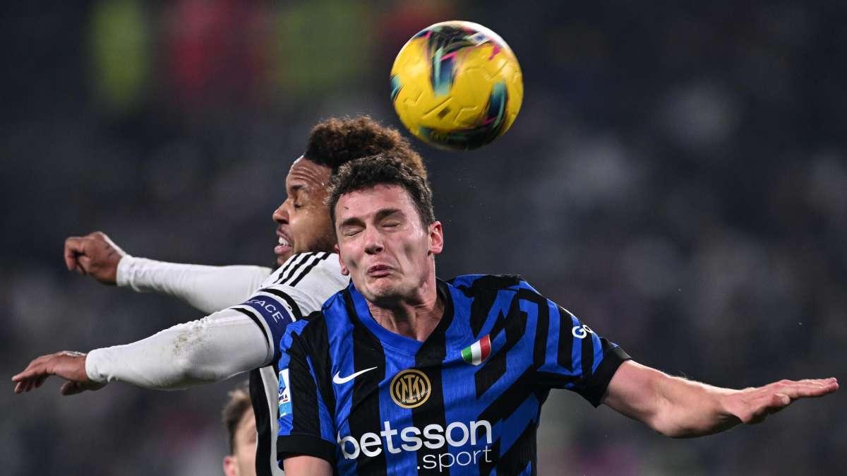 QUI INTER - Pavard: "Barella è energia pura. Non si ferma mai dalle otto del mattino alle otto di sera"