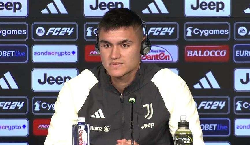 Juventus, due punti di sutura per Alcaraz dopo il contatto con Mina