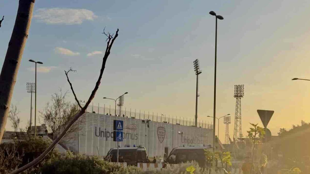 La Nuova: "Piano economico e convenzione. Continua la corsa per lo stadio"