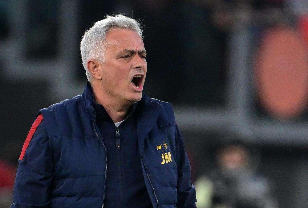 Roma:Mourinho,mio futuro è secondario quando si gioca una finale