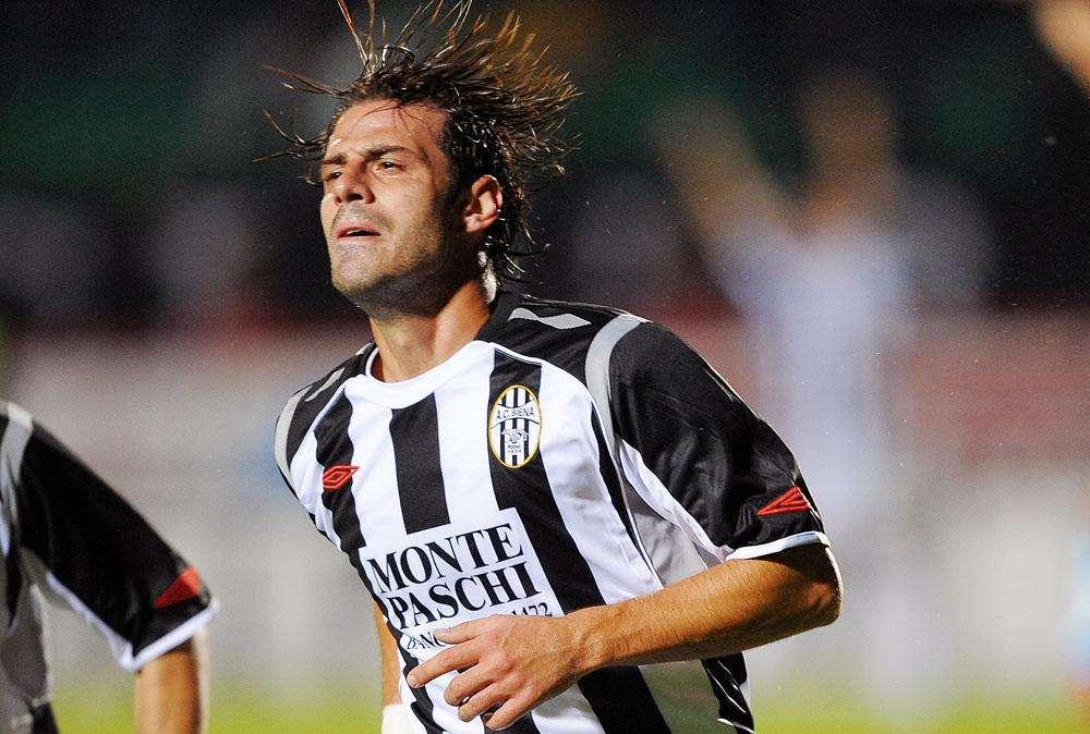 Calaiò: "Io a Cagliari? Sono prudente"