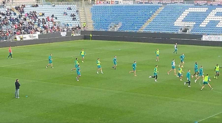 Allenamento del Cagliari a porte aperte: lavoro terminato. Giulini è presente