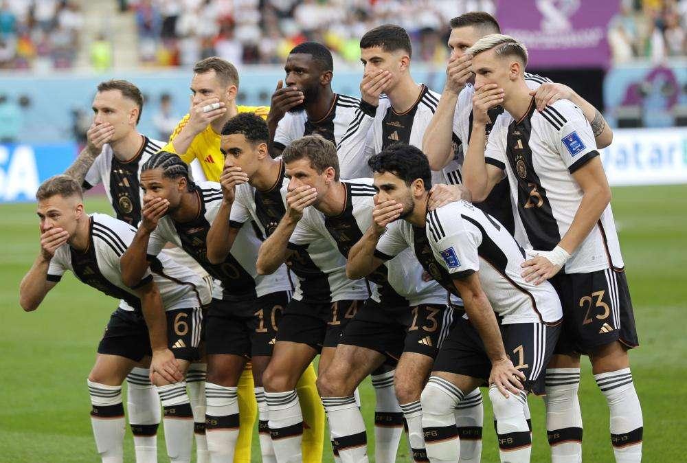 Mondiali, Ct Germania Flick: "La Fifa ci sta mettendo a tacere"