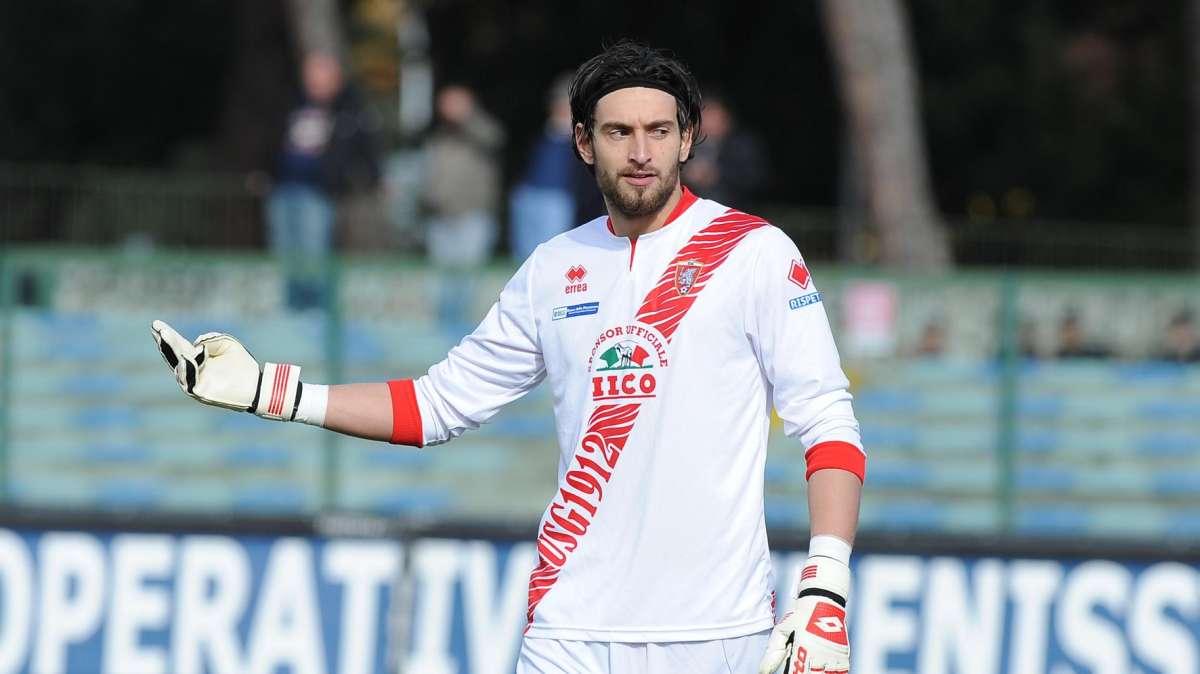 Per la porta si guarda a Lanni