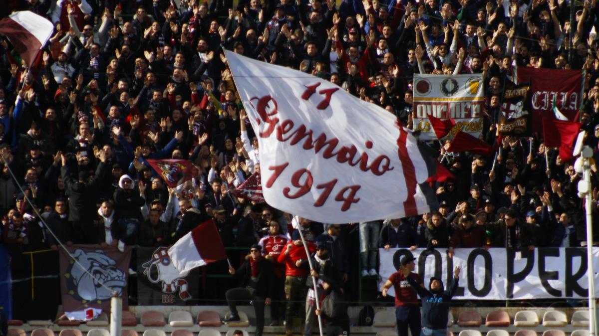 Reggina, per dominare servono continuità e cattiveria. Sul caso Girasole....
