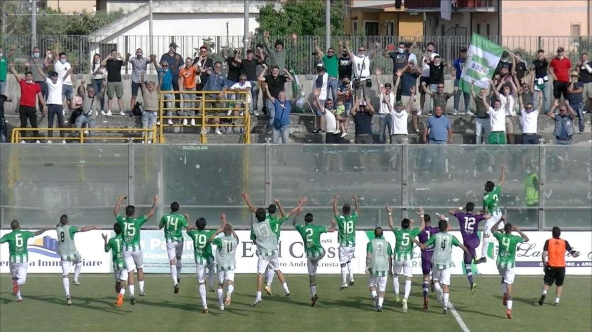 Clamoroso Vigor Lamezia: si sono dimessi Saladini e Ferraro