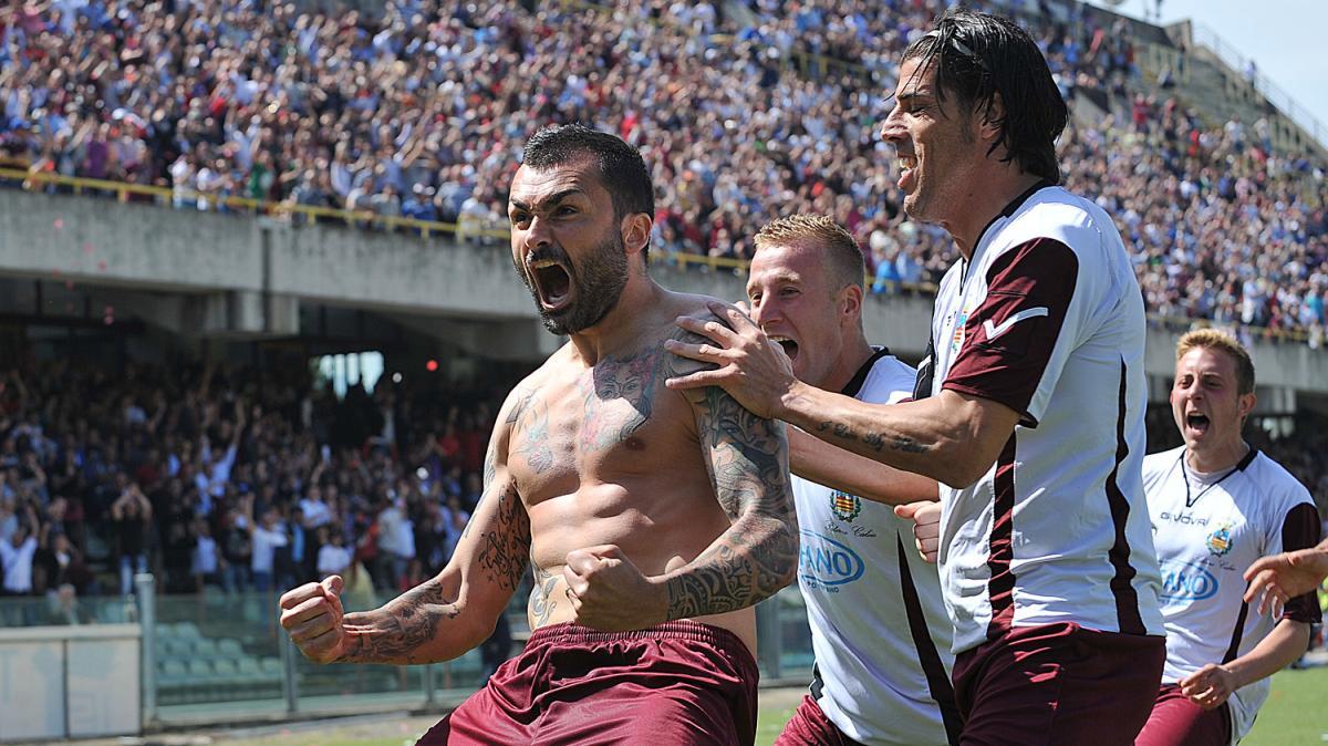 L'identikit del centravanti ideale: Raffaele Biancolino e i 22 goal a Salerno